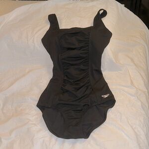 Cute and athletic one piece Speedo brand bathing suit!